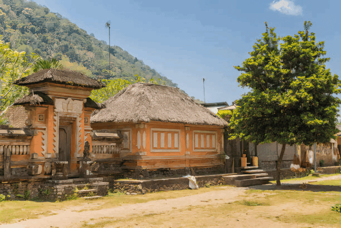 East Bali: Lempuyang Temple, Tirta Gangga, Virgin Beach Tour - Transportation and Logistics