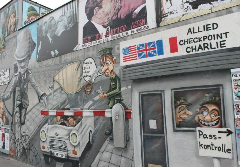East Berlin 3-Hour Guided Tour: City of Shadows - Customer Reviews