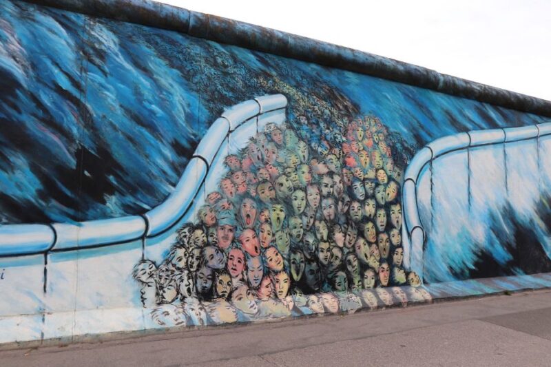 East Berlin 3-Hour Guided Tour: City of Shadows - Important Information