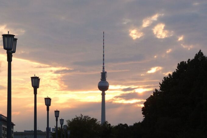 East Berlin 3-Hour Guided Tour: City of Shadows - Explore the Divided City