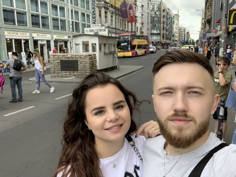 East Berlin: Greatest Escapes Quest Experience - Customer Support and App Usage