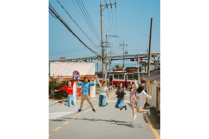 East Busan Small Group Photo Tour (Max 7) - Group Size and Comfort