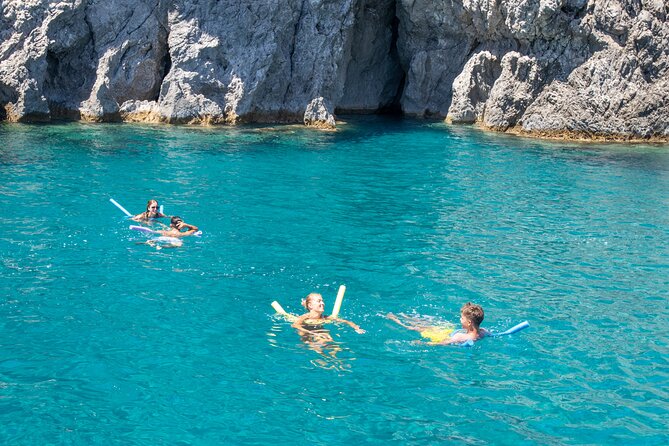 East Coast Bay to Bay Full-Day Boat Trip With Transfers - Guest Ratings and Feedback
