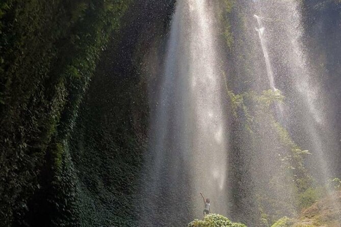 East Java Tours With Bromo Photography, Ijen Blue Fire and Waterfall - Exploring Mount Bromo