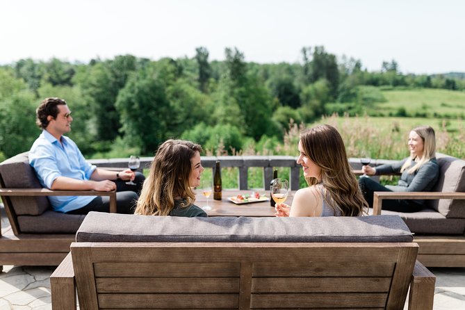 East Kelowna Wine Tour - Classic - 4 Wineries - Personalized Experience