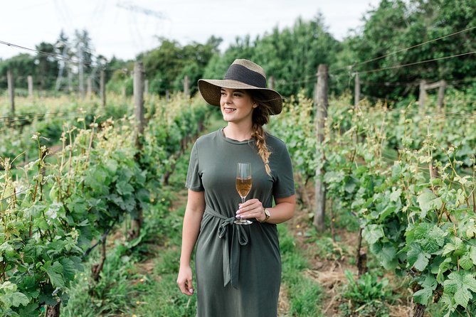 East Kelowna Wine Tour - Classic - 6 Wineries - Highlights