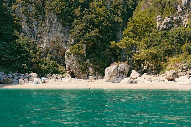 East Pelion - Boat Trip Mamma Mia - Inclusions and Exclusions