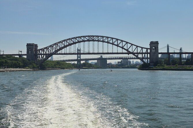 East River Secrets: NYC's Infrastructure by Ferry - Private - A Deep Dive into the Experience