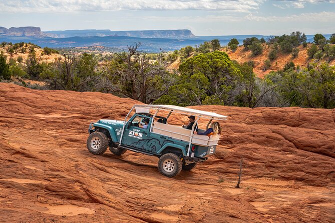 East Zion: Pink Sands Jeep Tour - Meeting and Pickup