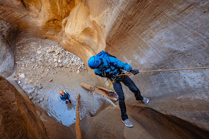 East Zion: Stone Hollow Full-day Canyoneering Adventure - Personalized Small-Group Adventure