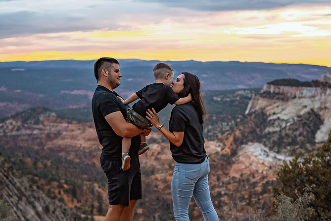 East Zion: Zion Cliffs Sunset Jeep Tour - Scenic Overlooks of Zion