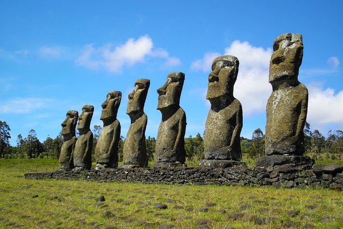 Easter Island Moai Archaeology Tour: Ahu Akivi, Ahu Tahai and Puna Pauâ Quarry. - Rapa Nui National Park and Moai
