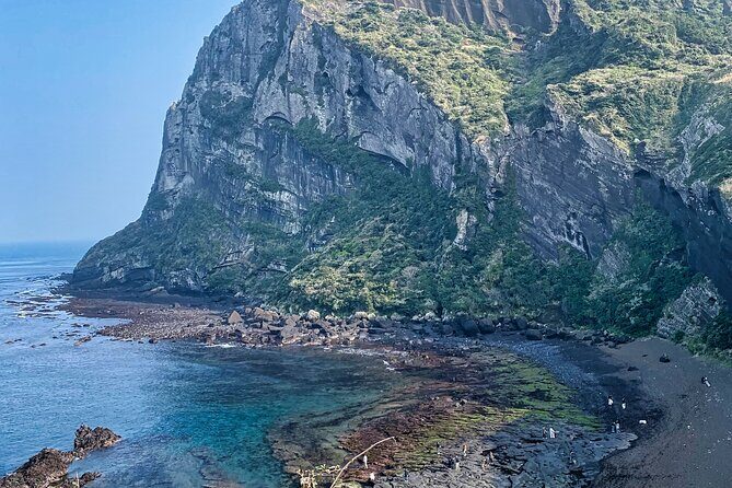 Eastern Jeju: All Inclusive Private Tour w/ Tangerine picking - Analyzing the Itinerary: What to Expect at Each Stop