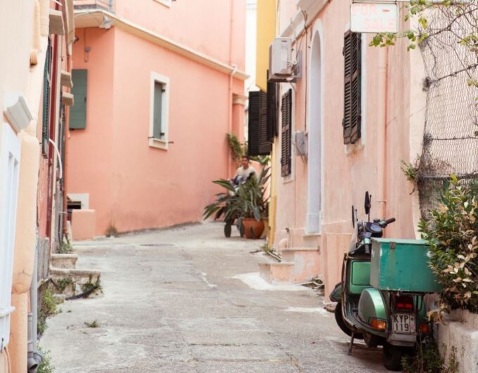 Easy Corfu Private Tour: Corfu Town & Surroundings - Landmarks and Attractions