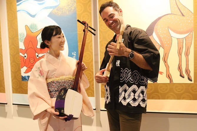 Easy for Everyone! Now You Can Play Handmade Mini Shamisen and Show off to Everyone! Musical Instruments, Sweets and Live Music - Immersive Cultural Experience