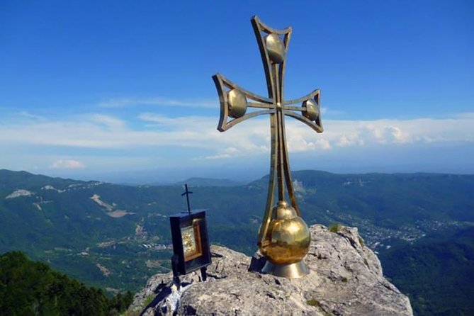 Easy Hike to Nine Cross & Nikortsminda Cathedral. Day Tour From Kutaisi - Accessibility and Fitness