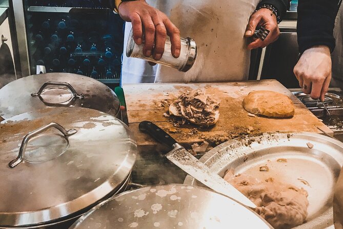 Eat and Go: The Florentine 3-Hour Street Food Tour - Meeting Point and Assistant