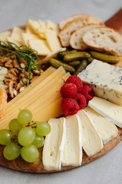 Eat Like a Parisian With a Local Guide - Savoring the Flavors at Chez Alain Miam Miam
