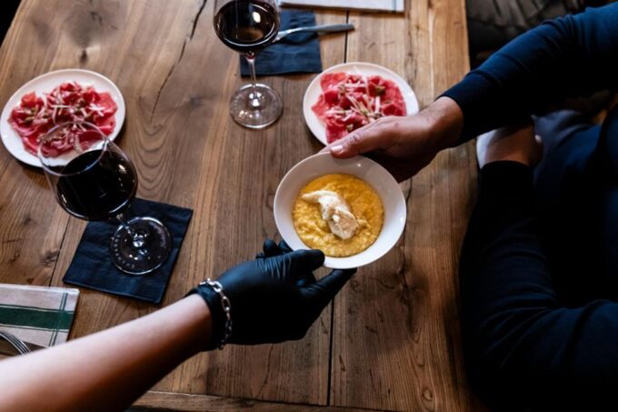 Eating Milan: Navigli Food & Drinks Tour - Aperitivo Experience