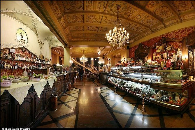 Eatintour ®, Experience a Progressive Dinner in the Most Iconic Historic Venue - Additional Details to Note