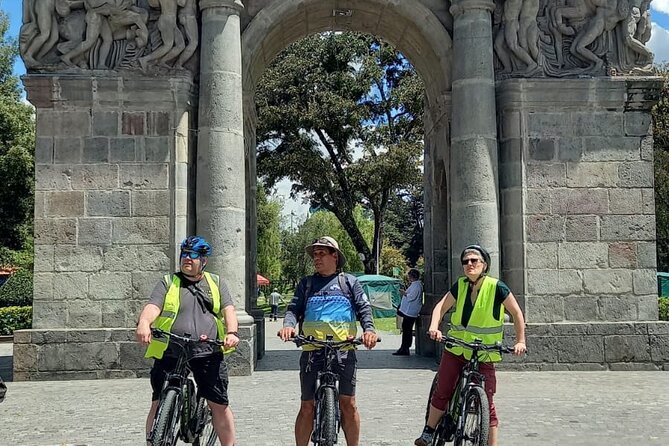 Ebike Quito City Tour - Inclusions and Exclusions