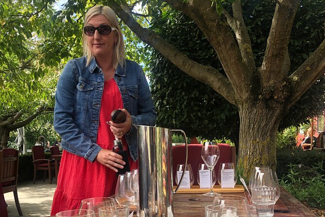 Ebike Tour Lake Dunstan Wine Tasting - Pickup and Schedule Information
