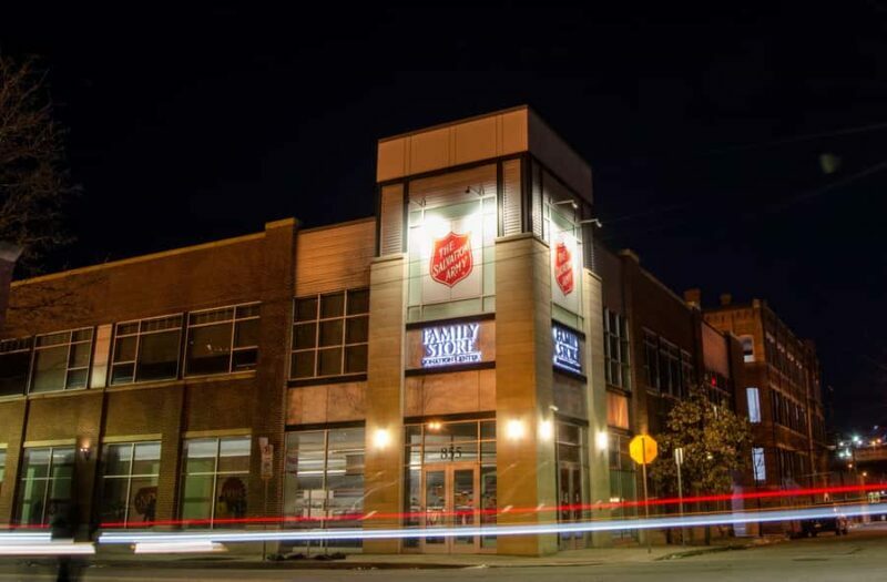 Echoes from the Iron Forge: Pittsburgh Phantoms Ghost Tours - Starting Point and Atmosphere