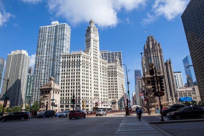 Echoes of Elegance: Chicago's Architectural Splendors - Secrets of the Elite