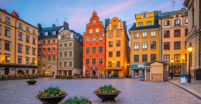 Eco Bike Tour of Stockholm Old Town, Djurgarden, Nature - Exploring Old Town