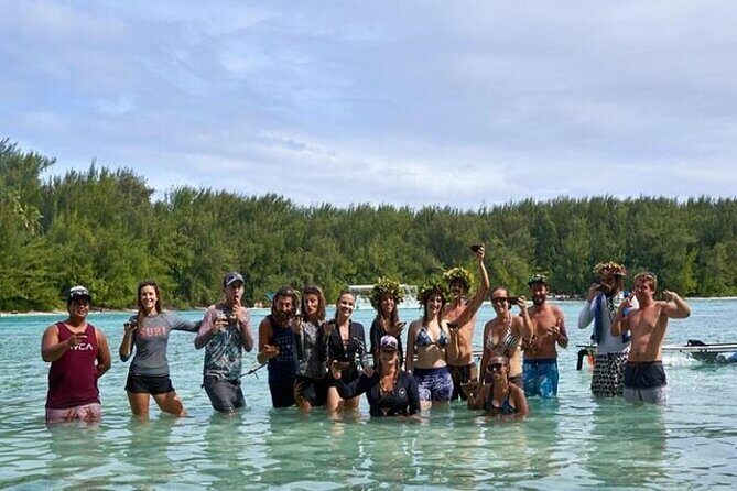 Eco guided excursion to the lagoon of Moorea in a transparent kayak Afternoon 2h - What to Expect on the Tour