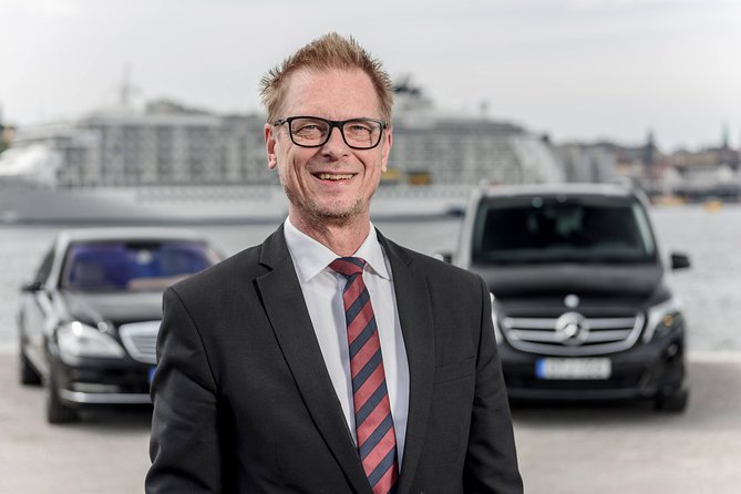 Economy Airport Transfer: From Arlanda Airport To Stockholm City - About Your Stay