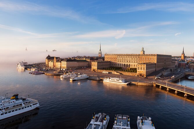 Economy Airport Transfer: From Arlanda Airport To Stockholm City - Worth The Stay