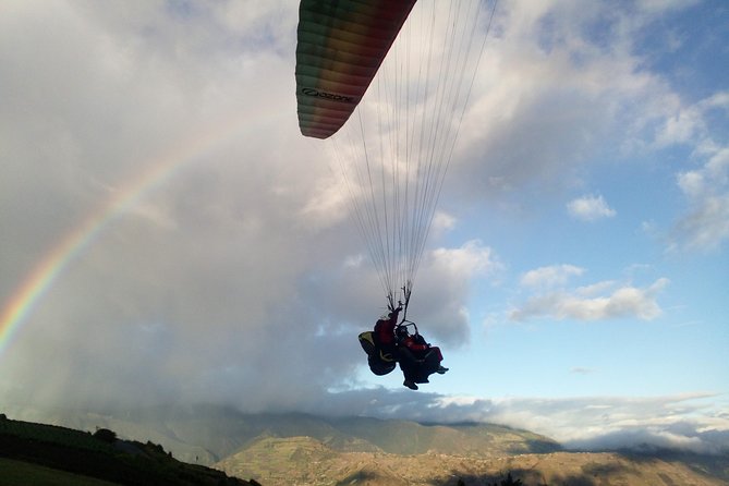 Ecuador Paragliding Baños - Key Points