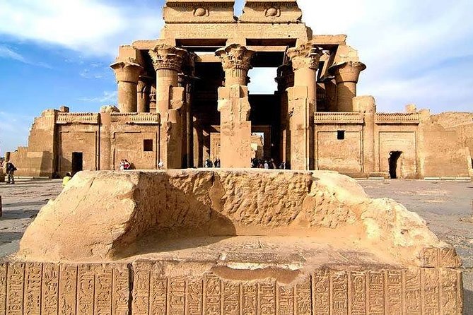 Edfu & Kom Ombo Temples From Aswan or Luxor - Guided Tour Experience
