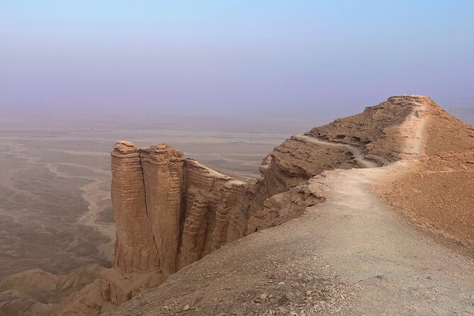 Edge of the World and Huraymila National Park Tour - Accessibility and Participation