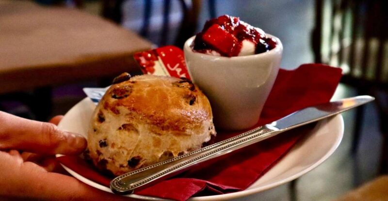 Edinburgh: 3-Hour Guided Secret Food Tour - Culinary Experience