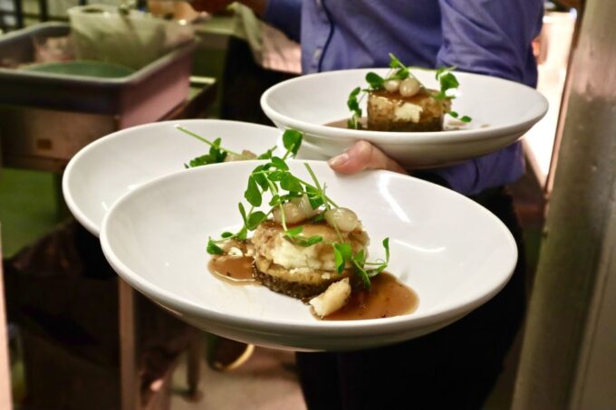 Edinburgh: 3-Hour Guided Secret Food Tour - Taking in Culinary Culture