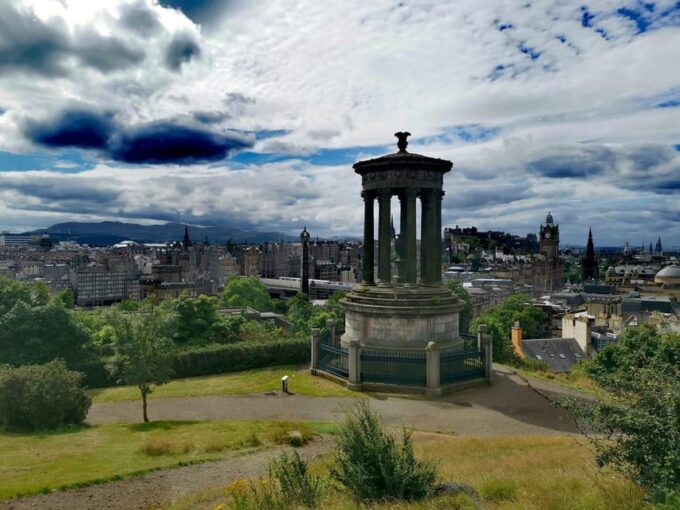 Edinburgh Airport Transfers - Frequently Asked Questions