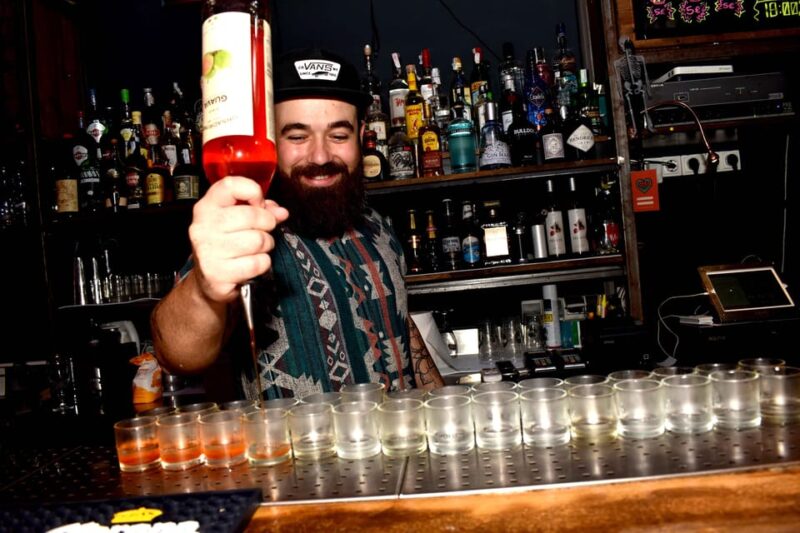 Edinburgh Bar Crawl: 5+ Venues, Free Shots, Free Club Entry - Venue Entry Requirements