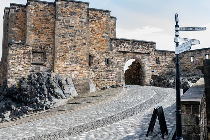 Edinburgh Castle: Guided Walking Tour With Entry Ticket - Weather and Accessibility