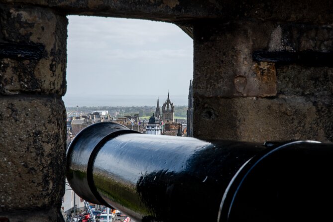 Edinburgh Castle: Guided Walking Tour With Entry Ticket - Additional Information and Policies