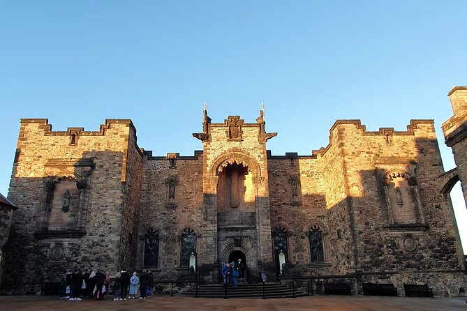 Edinburgh Castle: Highlights Tour With Tickets, Map, and Guide - Tour Duration and Accessibility