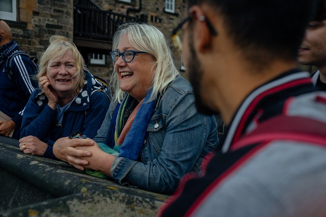 Edinburgh Castle PRIVATE TOUR With Ticket & Guide Included - Meeting and End Points