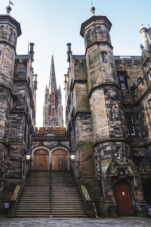 Edinburgh Center/Royal Mile: One Day Audio Tour Experience - Key Points