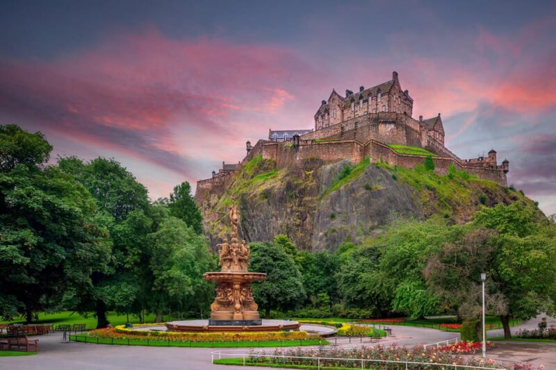 Edinburgh Center/Royal Mile: One Day Audio Tour Experience - Booking and Cancellation
