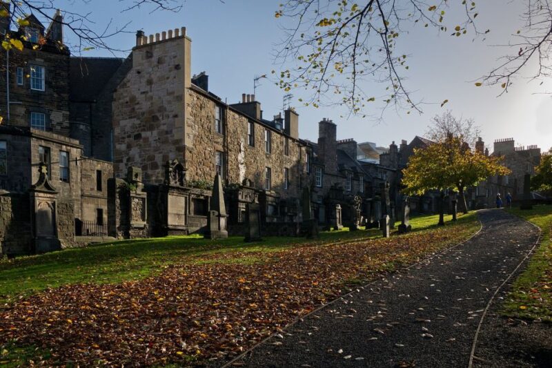 Edinburgh City: Self-Guided Audio Walking Tour - Audio Guide and Accessibility