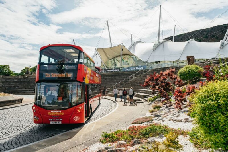 Edinburgh: City Sightseeing Hop-On Hop-Off Bus Tour - Visitor Experience and Commentary