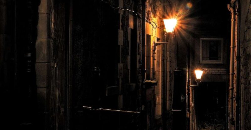 Edinburgh: Dark History Royal Mile Walking Tour - Booking Information