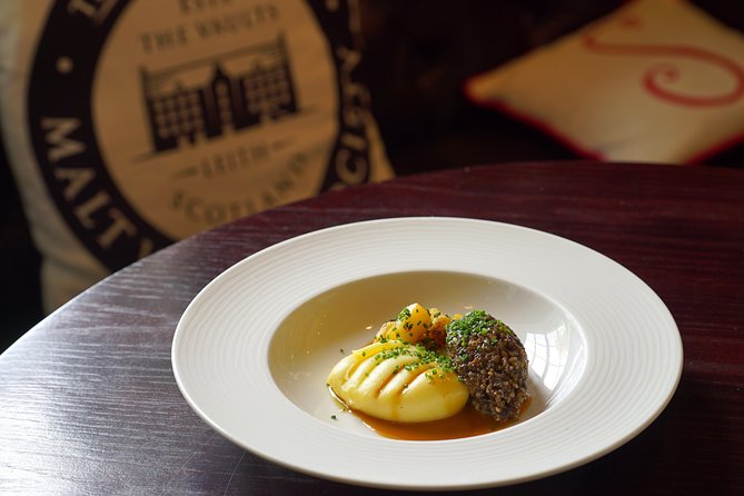 Edinburgh Food & Drink Tour With Eat Walk Tours - Personalized and Small-Group Experience