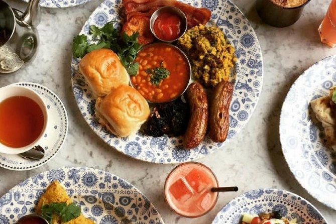 Edinburgh Food Tour With a Local Foodie Custom & Private - Booking and Cancellation Policy